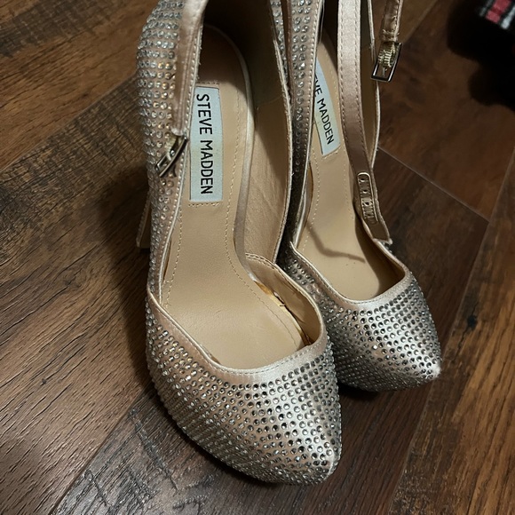 Steve Madden pumps - Picture 2 of 4